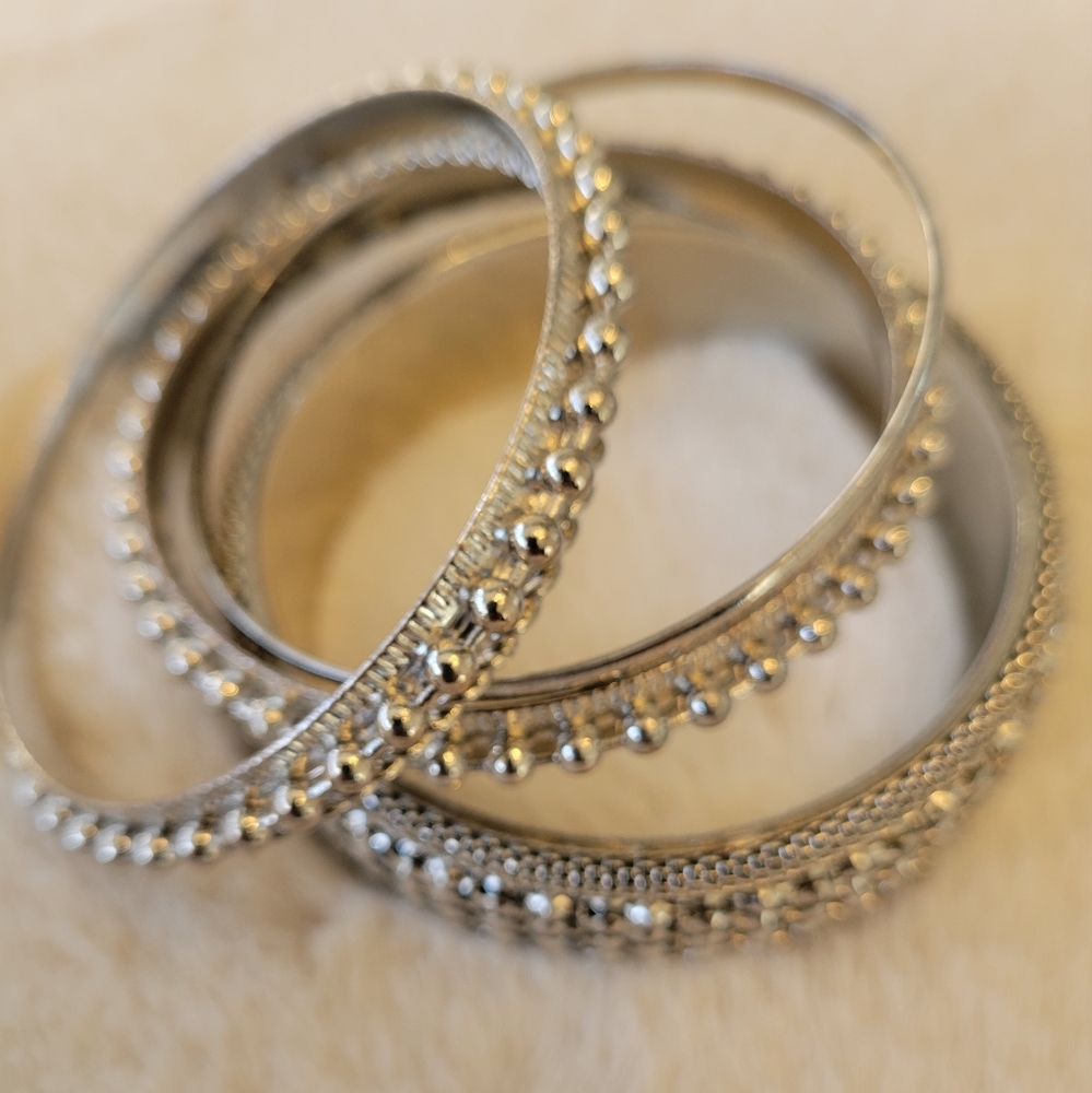 Set of Bangles